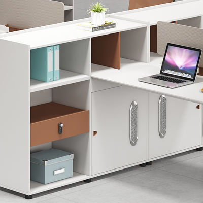 Mobiliário de escritório moderno 2 4 6 Pessoas Divisões de escritório Mesa Cubicle Estação de trabalho Mesa Com grande armário de armazenamento