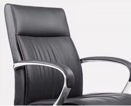 Gráfico Cadeira Clássica de costas altas Cadeira de escritório executiva de luxo de moda moderna
