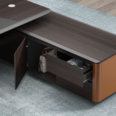 Mobiliário de escritório moderno Última mesa de escritório Estação de trabalho Mesa de design CEO Escritório executivo Gerente Mesa em forma de L