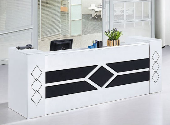 Empresa de consultoria edifício de escritórios recepção recepção mesa mesa mesa mesa de beleza salão de beleza mobiliário recepção mesa